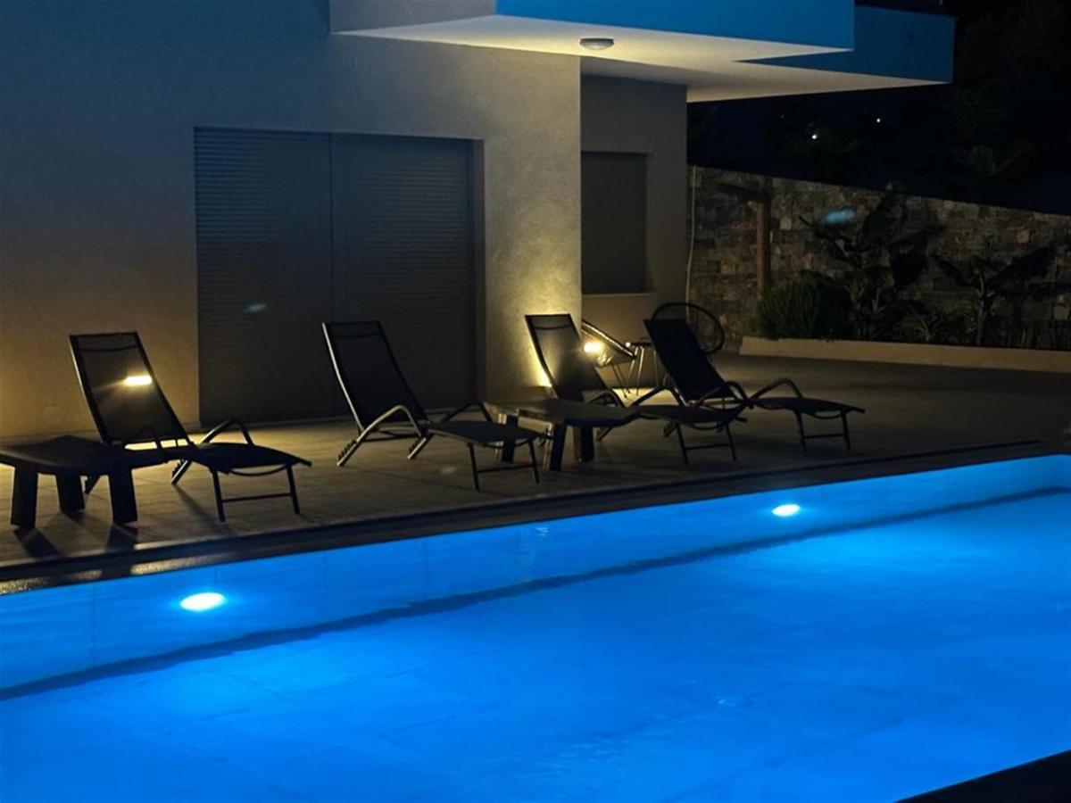 Villa Pelagia Sea View Agia Pelagia  Buitenkant foto